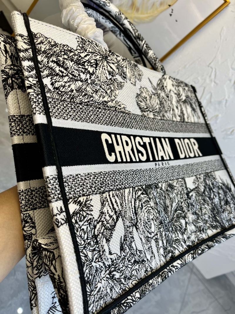 Christian Dior Shopping Bags